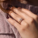 Load image into Gallery viewer, Moira Sky Blue Topaz Yüzük