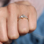 Load image into Gallery viewer, Bahaar 50 Yeşil Ametist Yüzük