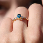 Load image into Gallery viewer, Morrigan London Blue Topaz Yüzük