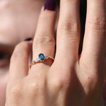 Load image into Gallery viewer, Morrigan London Blue Topaz Yüzük