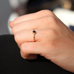 Load image into Gallery viewer, Calliope Safir Yüzük