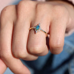 Load image into Gallery viewer, Mara Opal Doublet Yüzük