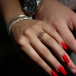 Load image into Gallery viewer, Esmeralda Pırlanta Yüzük