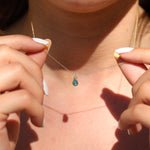 Load image into Gallery viewer, Felicitas Opal Doublet Kolye