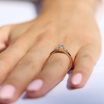 Load image into Gallery viewer, Esmaria GIA Sertifikalı Pırlanta Yüzük