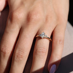 Load image into Gallery viewer, Mademoiselle Pırlanta Yüzük