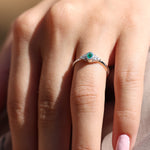 Load image into Gallery viewer, Asha Zümrüt Yüzük