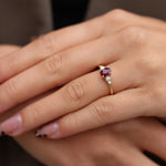 Load image into Gallery viewer, Hestia Grande Yakut Yüzük