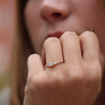 Load image into Gallery viewer, Mona 30 GIA Sertifikalı Pırlanta Yüzük