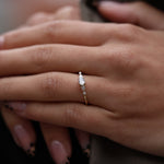 Load image into Gallery viewer, Mona 30 GIA Sertifikalı Pırlanta Yüzük