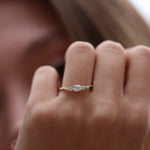 Load image into Gallery viewer, Mona 30 GIA Sertifikalı Pırlanta Yüzük