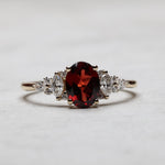 Load image into Gallery viewer, Buse Garnet Yüzük