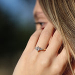 Load image into Gallery viewer, Elara Pırlanta Yüzük