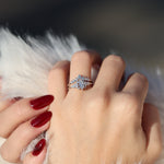 Load image into Gallery viewer, Dione Pırlanta Yüzük