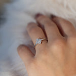 Load image into Gallery viewer, Brigit Pırlanta Yüzük