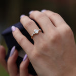 Load image into Gallery viewer, Dorian 70 GIA Sertifikalı Pırlanta Yüzük