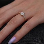 Load image into Gallery viewer, Avdotya 90 Pırlanta Yüzük