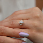 Load image into Gallery viewer, Alena GIA Sertifikalı Pırlanta Yüzük