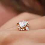 Load image into Gallery viewer, Alena GIA Sertifikalı Pırlanta Yüzük