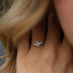 Load image into Gallery viewer, Hestia Grande 70 Pırlanta Yüzük