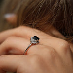 Load image into Gallery viewer, Mila Safir Yüzük