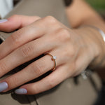 Load image into Gallery viewer, Amara 25 Oval Pırlanta Yüzük