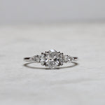 Load image into Gallery viewer, Eclat 70 GIA Sertifikalı Pırlanta Yüzük