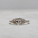 Load image into Gallery viewer, Anaisa 70 GIA Sertifikalı Pırlanta Yüzük