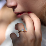 Load image into Gallery viewer, Vespera 60 GIA Sertifikalı Pırlanta Yüzük