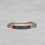 Load image into Gallery viewer, Trivia Tsavorite Yüzük