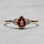 Load image into Gallery viewer, Felicitas Garnet Yüzük