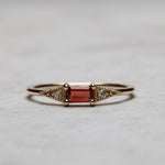 Load image into Gallery viewer, Marciana Garnet Yüzük