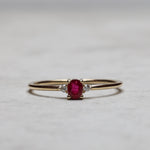 Load image into Gallery viewer, Calliope Yakut Yüzük