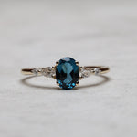 Load image into Gallery viewer, Spica London Blue Topaz Yüzük