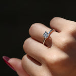 Load image into Gallery viewer, Abigail 90 GIA Sertifikalı Pırlanta Yüzük