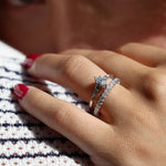 Load image into Gallery viewer, Indira Pırlanta Yüzük