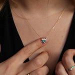 Load image into Gallery viewer, Cerelia Zümrüt Kolye