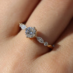 Load image into Gallery viewer, Dia 50 Pırlanta Yüzük