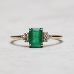 Load image into Gallery viewer, Eos 5 Zümrüt Yüzük