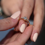 Load image into Gallery viewer, Hestia 50 Pırlanta Yüzük