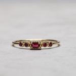 Load image into Gallery viewer, Melia Yakut Yüzük