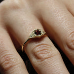 Load image into Gallery viewer, Lima Garnet Yüzük