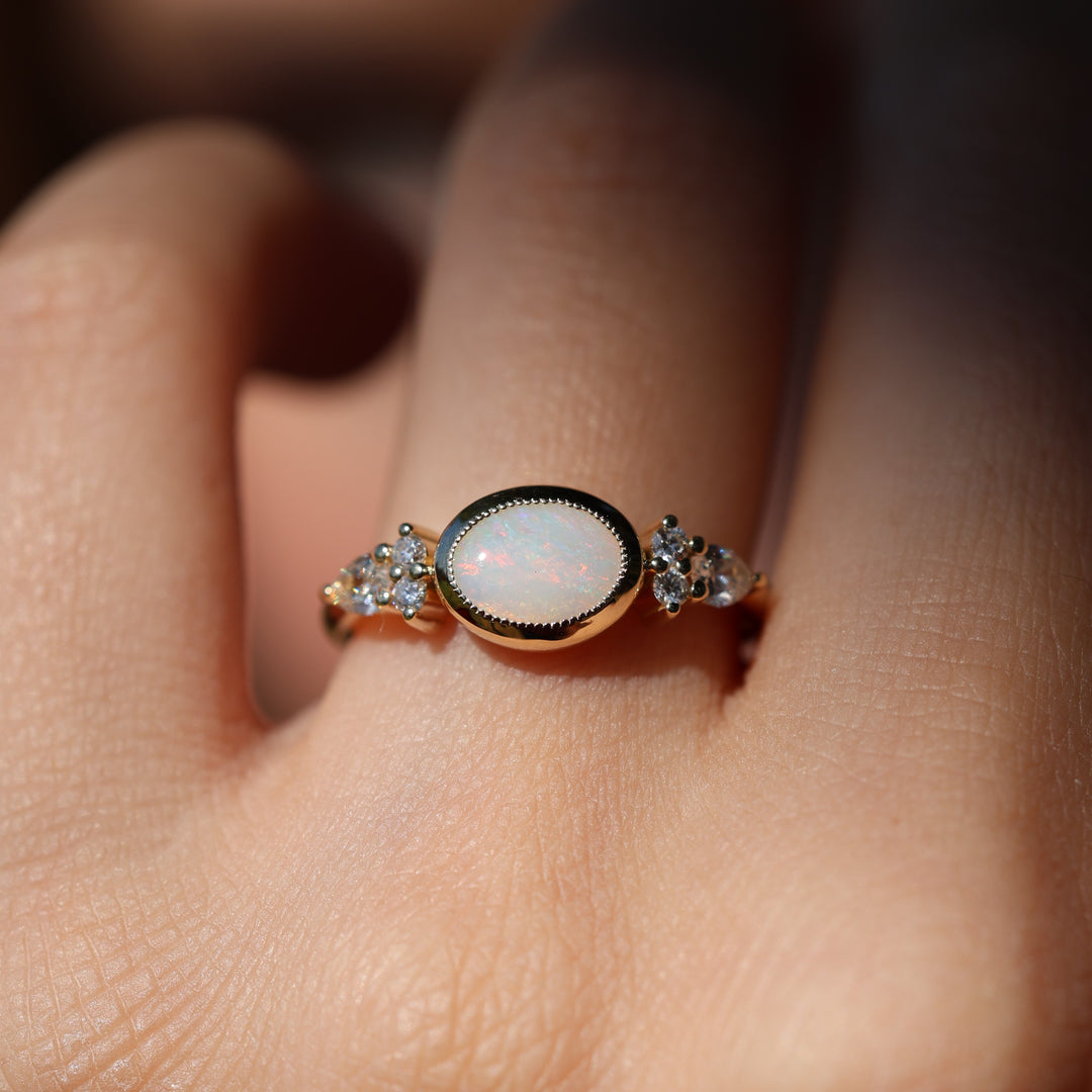 Grand Soir Opal  Yatay Yüzük #534