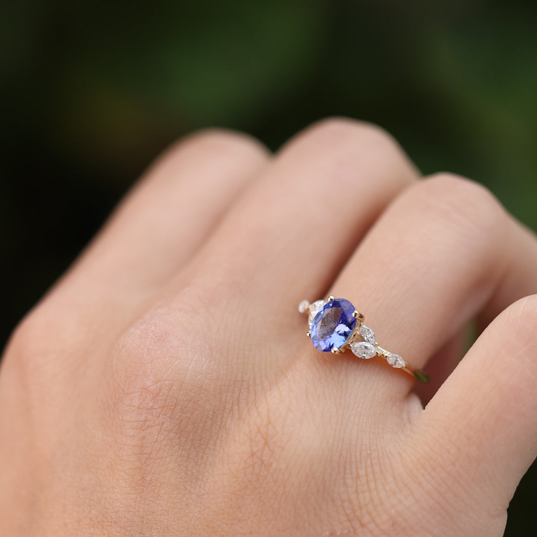 Jülide Grande Tanzanite Yüzük