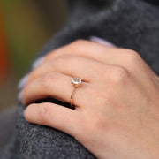 Theia Beyaz Safir Yüzük