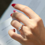 Load image into Gallery viewer, Melissa 40 GIA Sertifikalı Pırlanta Yüzük
