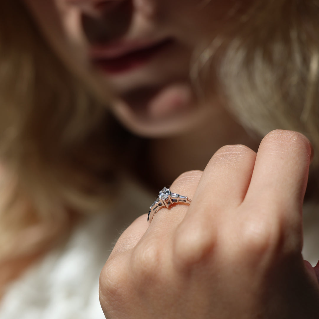 Indira Pırlanta Yüzük