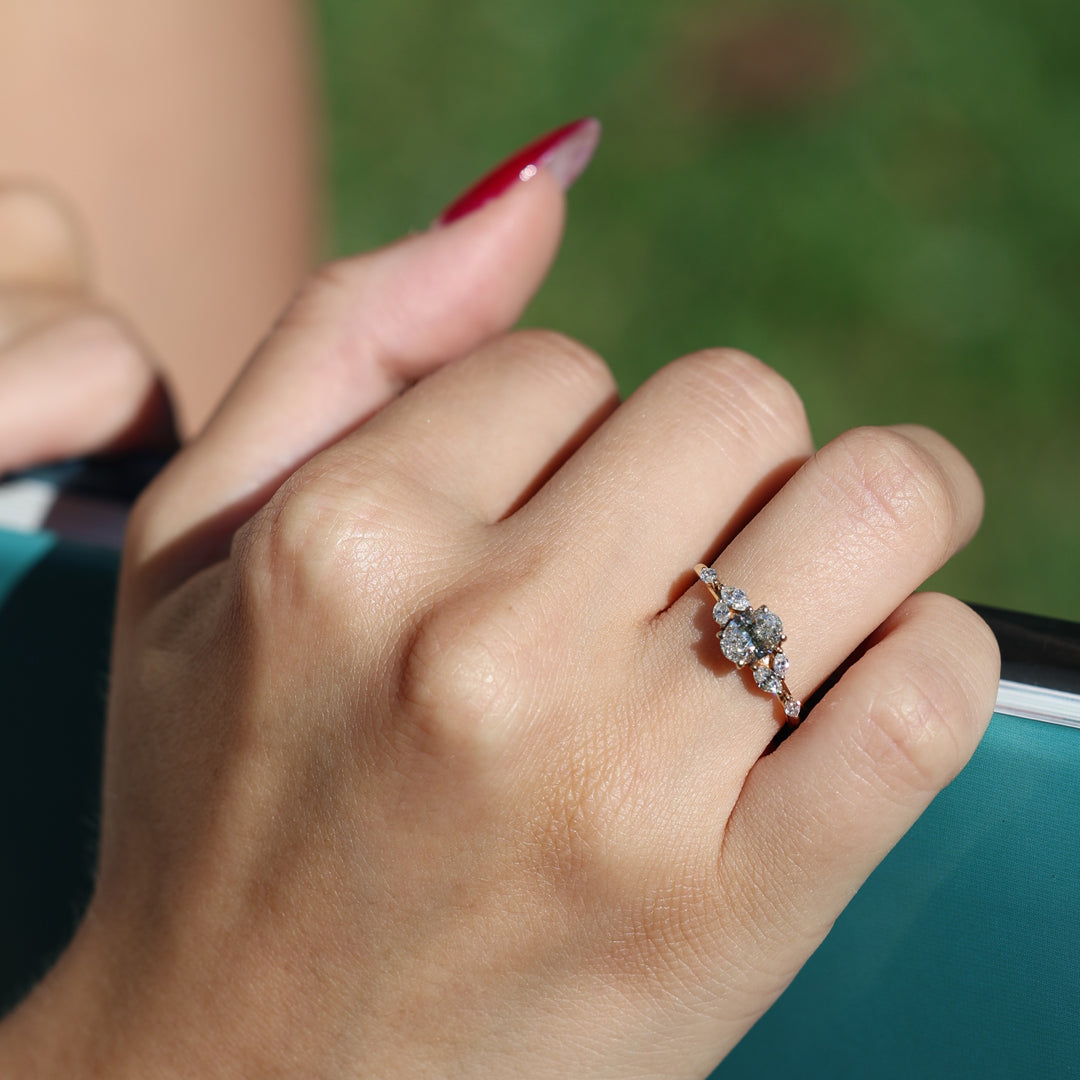 Jülide GIA Sertifikalı Pırlanta Yüzük