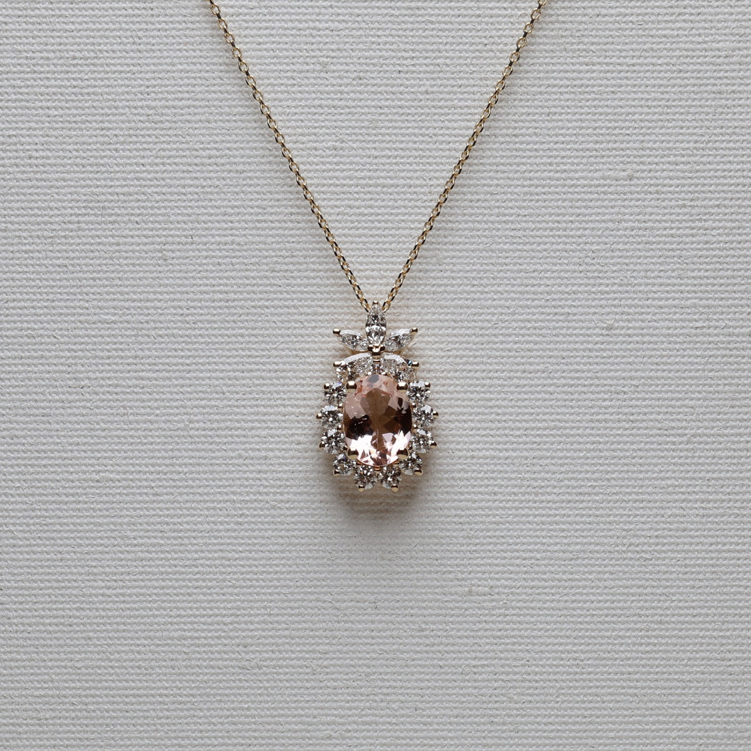 Pinea Morganit Kolye